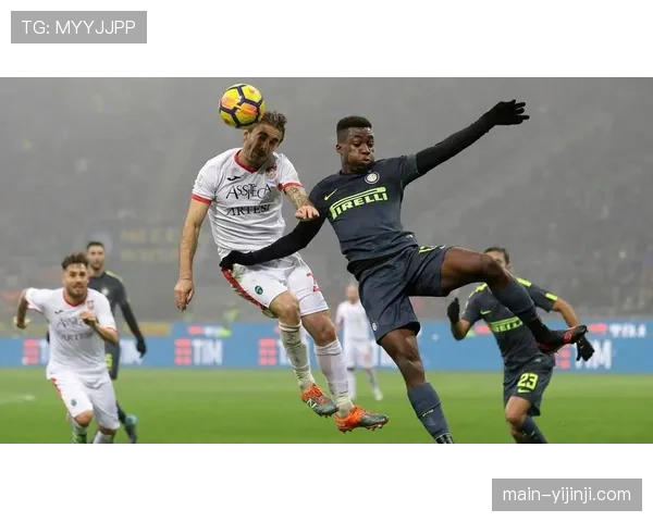 萨索洛与都灵1-1战平 中游球队争夺呈现白热化态势