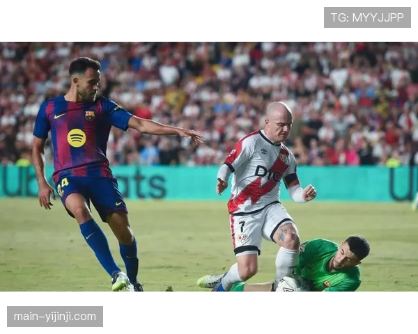 西甲第25轮裁判判罚引争议 VAR介入时机成为讨论焦点